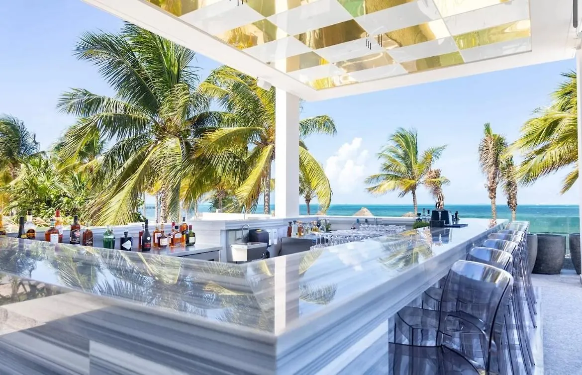 Hotel Mousai Cancun